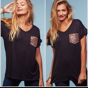 Ultra Soft V-Neck with Sequined Pocket